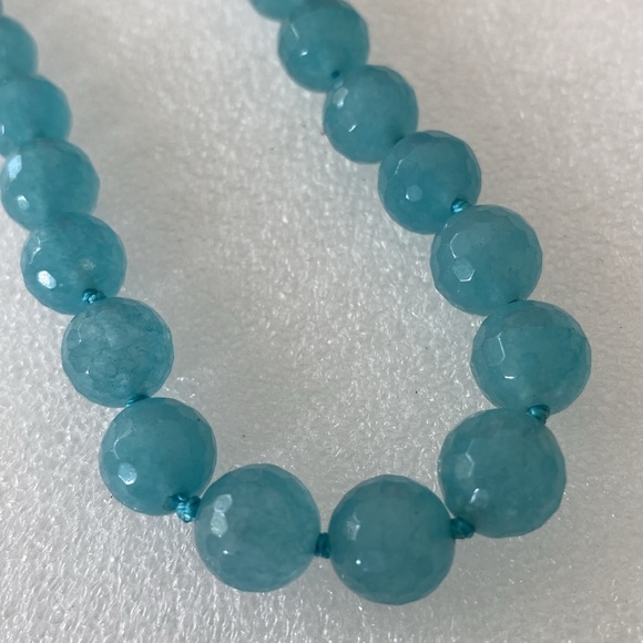 18 blue Brazil jade necklace markdown sale - Picture 3 of 3